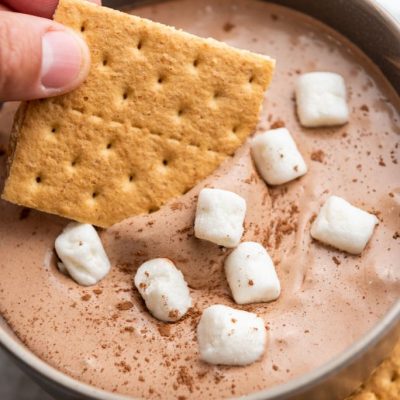 3 Ingredient Hot Cocoa Dip: An Easy Chocolate Treat