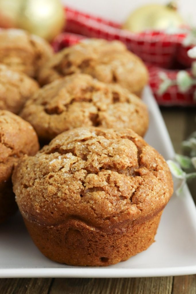 Easy Pumpkin Gingerbread Muffins Recipe for the Holidays Easy Pumpkin Gingerbread Muffins Recipe for the Holidays